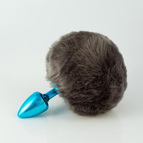 Plug Azul com Pompom Médio