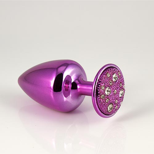 Plug M rosa com pedra cravejada em strass